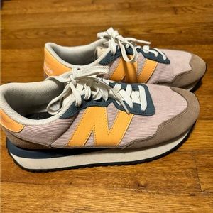 New Balance 237 Mushroom/Space Pink Size 8 US Women’s